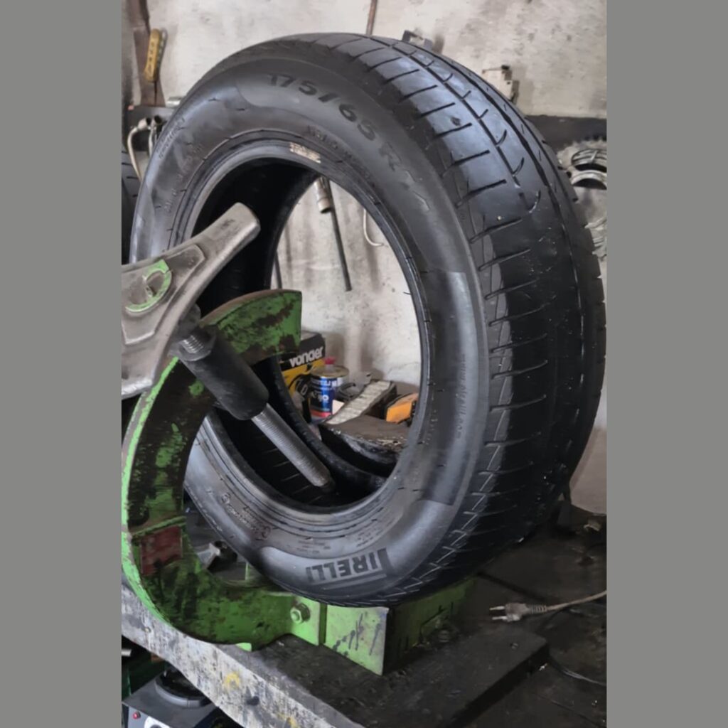 Vulcanização de pneus em Maceió - Borracharia na Via Expressa