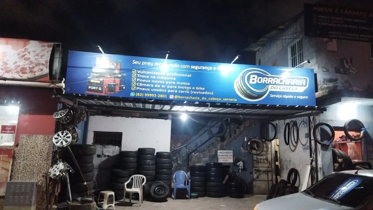 Fachada da Borracharia do Cabeça na Serraria em Maceió